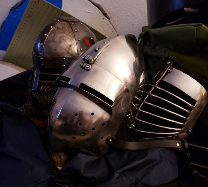 File:Thartviksson helmet.jpg