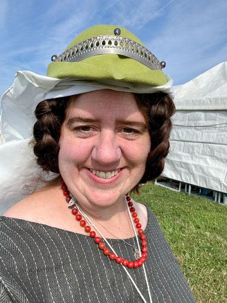 File:Meadhbh Ballach pennsic 52.jpg