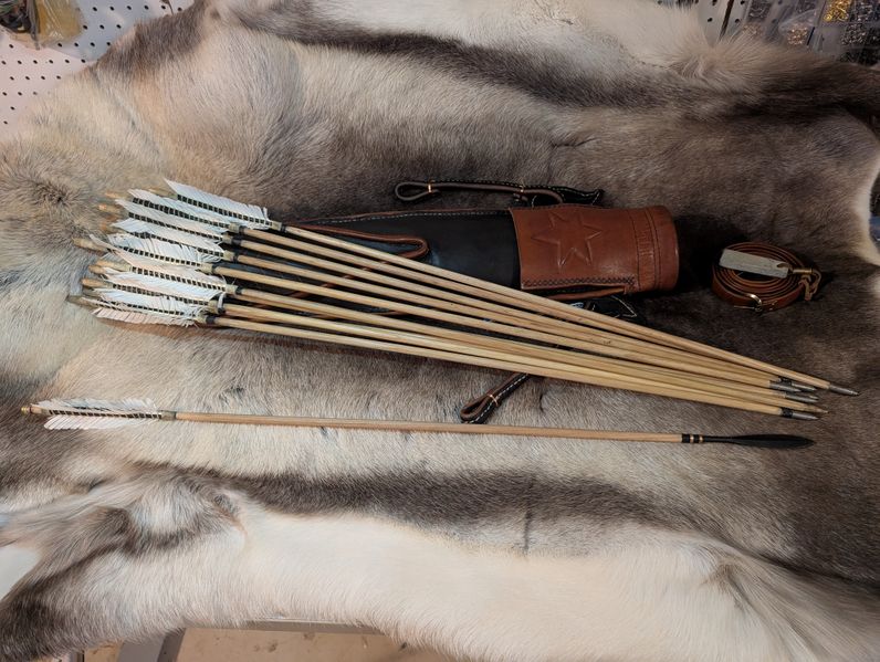 File:Hedeby-Arrows.jpg